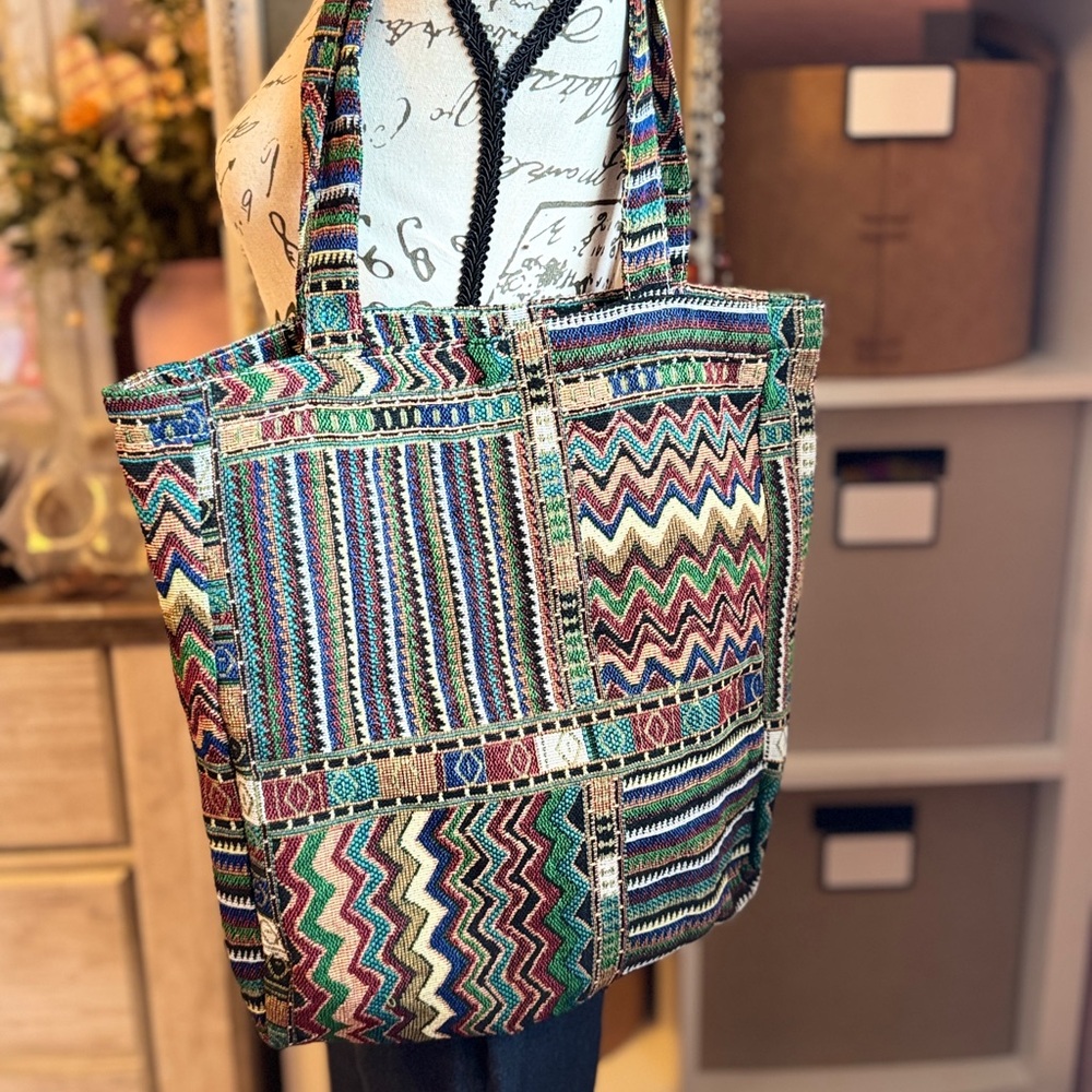 Multicolor Geometric Pattern Tote Bag